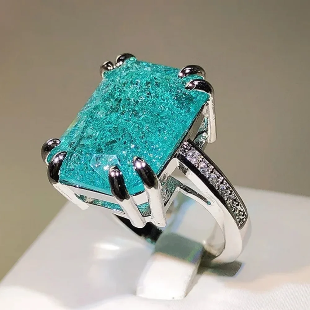 🩵Sterling silver teal diamond ring - Picture 1 of 5